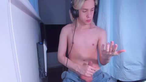 Snapshot of matt_spark chatting on 02.26.25 Matt online show from 02.26.25