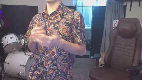 Snapshot of mattcashxxx chatting on 10.25.25 Matt Cash online show from 10.25.25