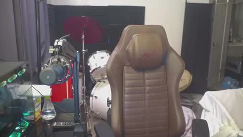 Snapshot of mattcashxxx chatting on 11.10.25 Matt Cash online show from 11.10.25