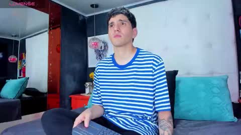 ---Matteo--- online show from 10.22.25