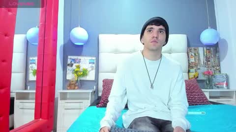 ---Matteo--- online show from 11.02.25