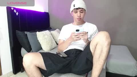 ---Matteo--- online show from 03.17.26