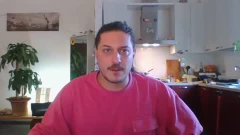 Snapshot of matteushh87 chatting on 02.12.26 matteushh87 online show from 02.12.26