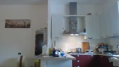 Snapshot of matteushh87 chatting on 02.14.26 matteushh87 online show from 02.14.26