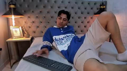 mattfiore online show from 11.26.25