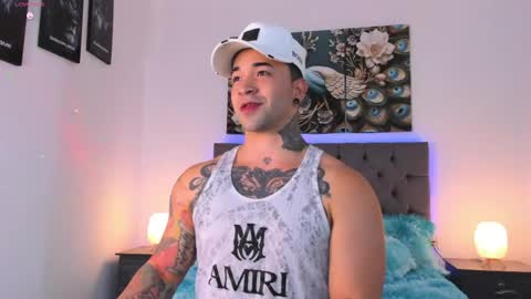Snapshot of matthew_colee chatting on 06.10.26 Matthew INDEPENDENT MODEL online show from 06.10.26