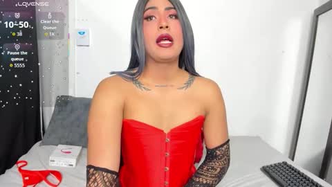 Snapshot of matthew_gill chatting on 10.05.25 matthewlatinc online show from 10.05.25