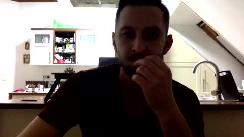 matti112 online show from 11.26.25