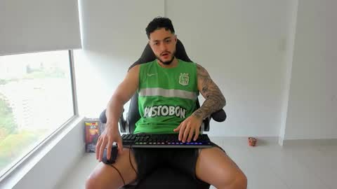 Snapshot of mattia_dupont chatting on 02.21.26 Mattias online show from 02.21.26