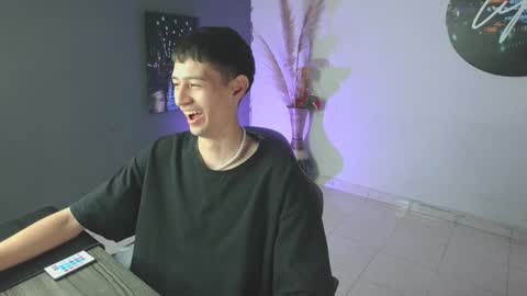 mattias     online show from 01.17.25