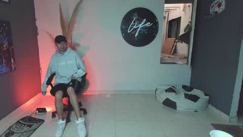 mattias     online show from 01.20.25