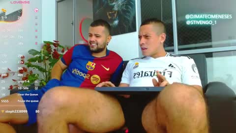 Snapshot of mattmeness chatting on 10.10.25 MattMeness online show from 10.10.25