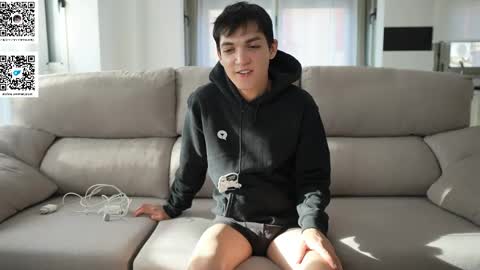 Snapshot of mattyaiden chatting on 05.09.26 Matty Aiden online show from 05.09.26
