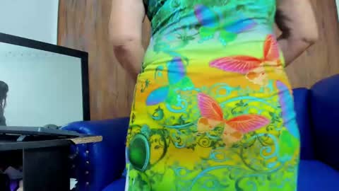 Snapshot of mature_beautiful chatting on 02.13.25 Lucy online show from 02.13.25