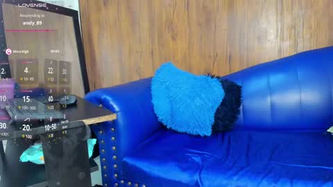 Snapshot of mature_beautiful chatting on 03.03.25 Lucy online show from 03.03.25