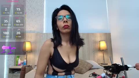 Snapshot of mature_eva chatting on 09.29.25 mature_eva online show from 09.29.25