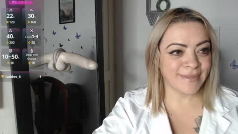 Mature liaa online show from 01.23.25