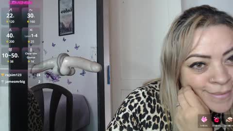 Mature liaa online show from 01.28.25