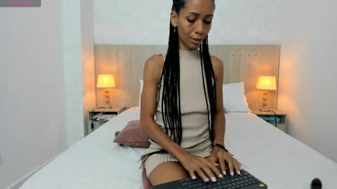 Vayolet Castro online show from 01.19.25