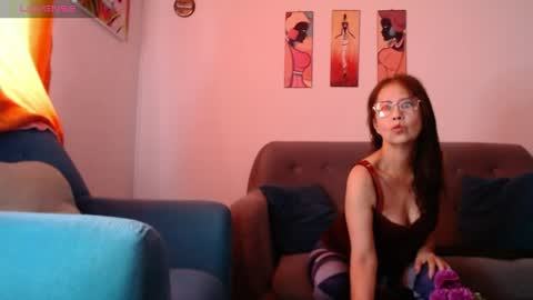 Snapshot of matureaggressive chatting on 05.10.26 online show from 05.10.26