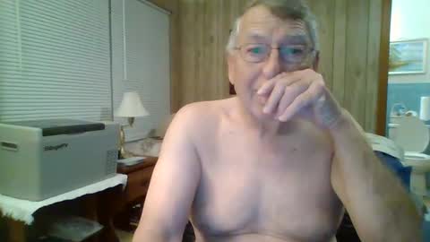 Snapshot of maturecouple1954 chatting on 12.30.24 SXECPL55 at G mail Dot Com online show from 12.30.24