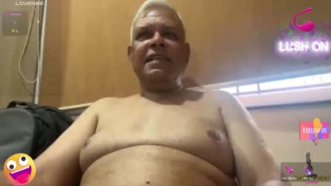 Snapshot of maturedman_44 chatting on 10.30.25 DEV online show from 10.30.25