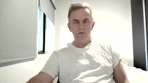 Snapshot of matureontheedge chatting on 05.24.26 matureontheedge online show from 05.24.26