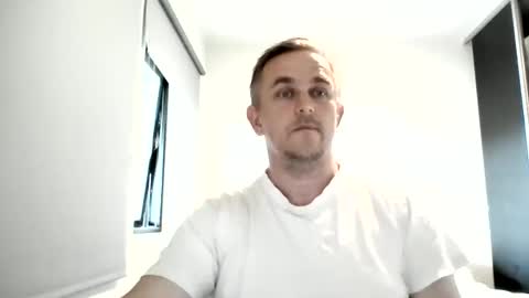 Snapshot of matureontheedge chatting on 06.06.26 matureontheedge online show from 06.06.26