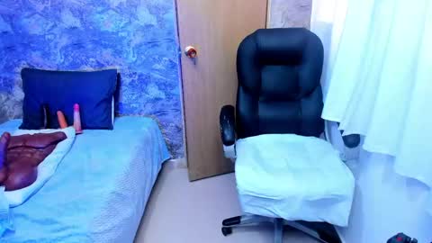 maturepure_ online show from 04.17.26