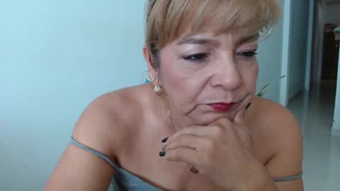 Snapshot of maturetigress4c chatting on 02.06.25 Cecilia online show from 02.06.25