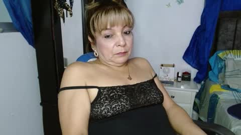 Snapshot of maturetigress4c chatting on 10.27.25 Cecilia online show from 10.27.25