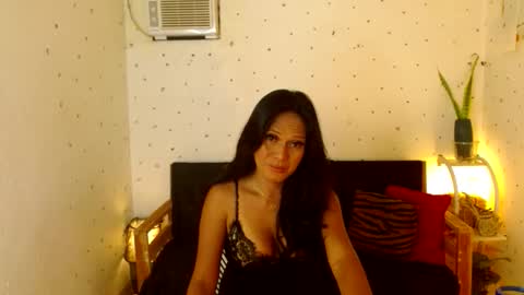 maturity_mommy_intown online show from 09.20.25