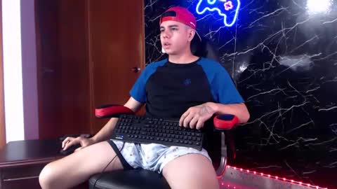 Snapshot of maty_hard chatting on 01.02.25 Matias online show from 01.02.25