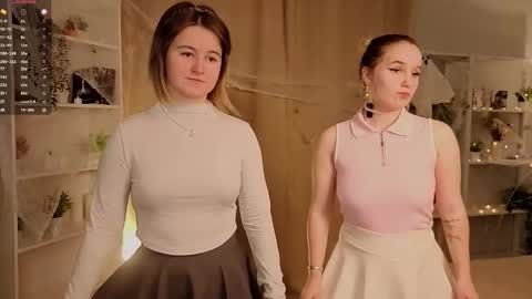 Snapshot of mauddenmon chatting on 11.01.25 Lucy online show from 11.01.25