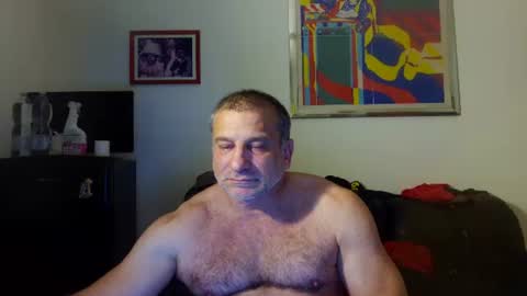 Snapshot of mauro1971 chatting on 06.03.26 mauro1971 online show from 06.03.26