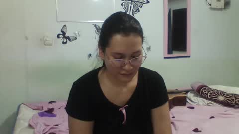 mauroluxandra online show from 02.12.25