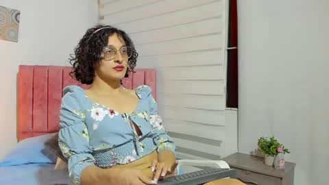 Snapshot of maverick_angel chatting on 04.07.26 Maverick online show from 04.07.26