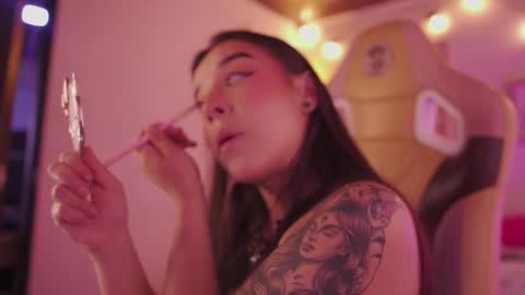 Snapshot of mavi_boo chatting on 02.05.26 Mavi online show from 02.05.26