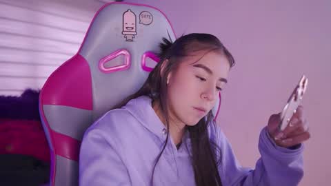 Snapshot of mavi_boo chatting on 02.16.26 Mavi online show from 02.16.26