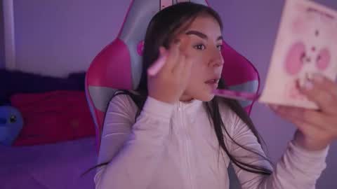 Snapshot of mavi_boo chatting on 02.18.26 Mavi online show from 02.18.26