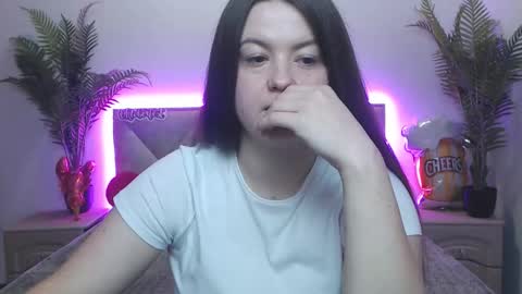 Snapshot of mavkacute chatting on 09.29.25 MavkaCute online show from 09.29.25