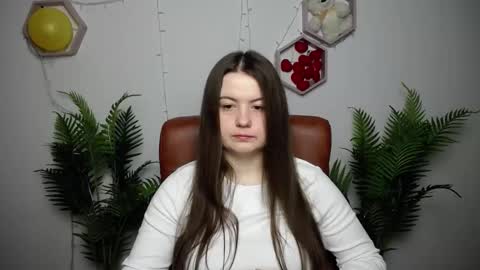 Snapshot of mavkacute chatting on 03.13.26 MavkaCute online show from 03.13.26