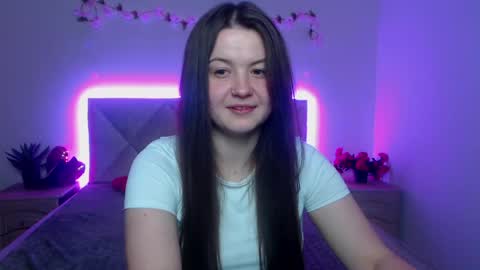 Snapshot of mavkacute chatting on 05.11.26 MavkaCute online show from 05.11.26