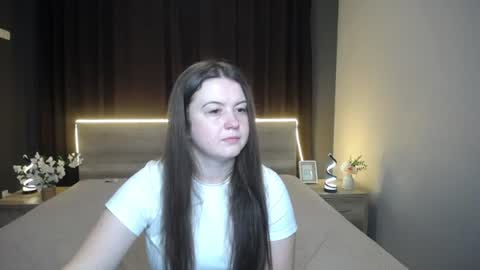 Snapshot of mavkacute chatting on 07.12.26 MavkaCute online show from 07.12.26