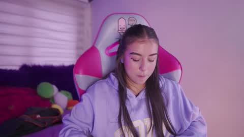 Snapshot of mavy_ chatting on 02.16.26 MAVY online show from 02.16.26