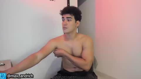 Max... online show from 11.05.25