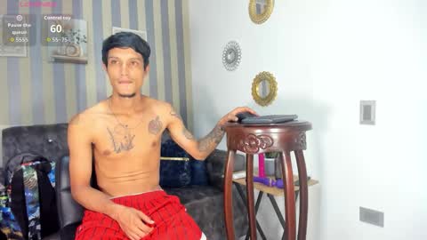 Snapshot of max_and_anny chatting on 02.12.26 max_and_anny online show from 02.12.26