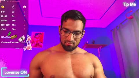 max_brown21 online show from 02.06.25
