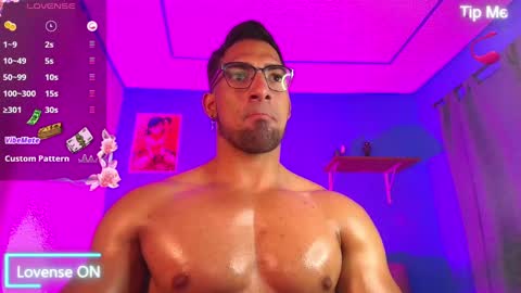 max_brown21 online show from 02.07.25