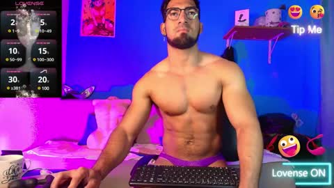 max_brown21 online show from 02.28.25